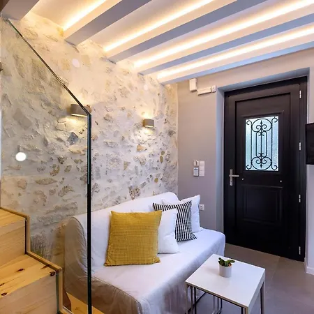 Vasan Holiday home *